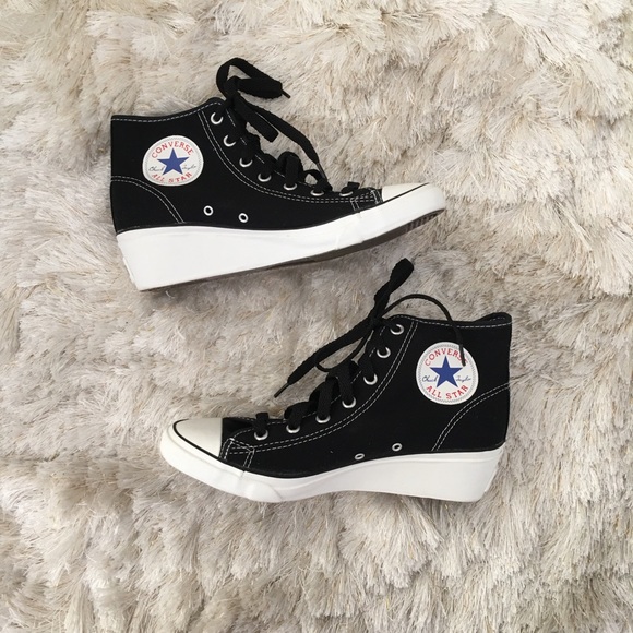 chuck taylor wedge sneaker